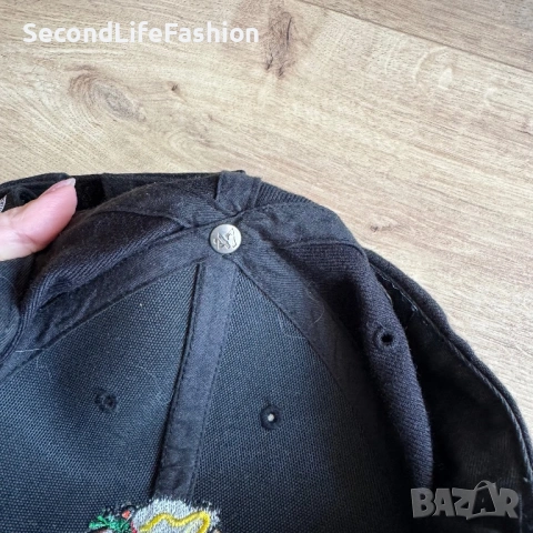 Blackhawks бейзболна шапка с козирка един размер , снимка 8 - Шапки - 53734429