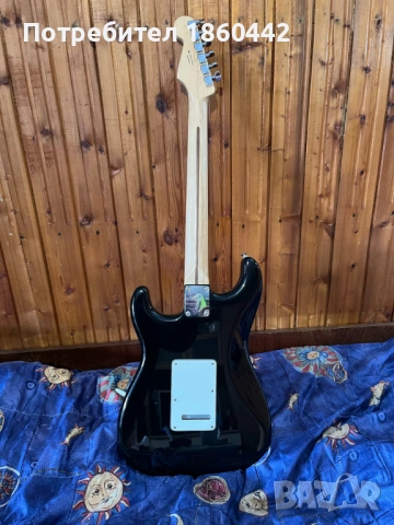 Fender Stratocaster, снимка 2 - Китари - 54244900