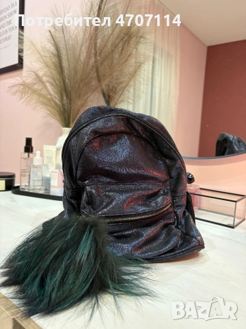 Дамска раница