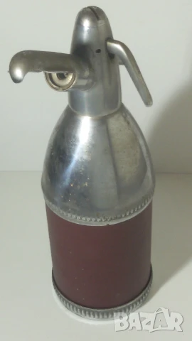 Стар сифон за газирана вода