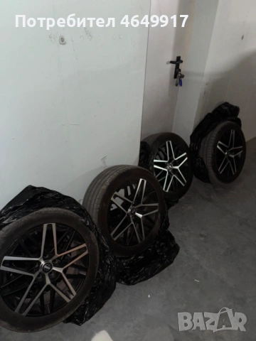 Джанти Momo 17” с летни гуми Goodyear Eagle F1 ASYMM 6, снимка 2 - Гуми и джанти - 53527462