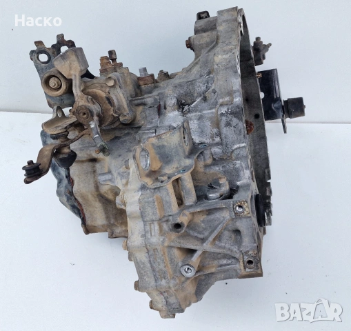 Скоростна Кутия Toyota Corolla Verso 2.0 D4D Тойота Корола Версо 2.0 Д4Д, снимка 2 - Части - 53830262