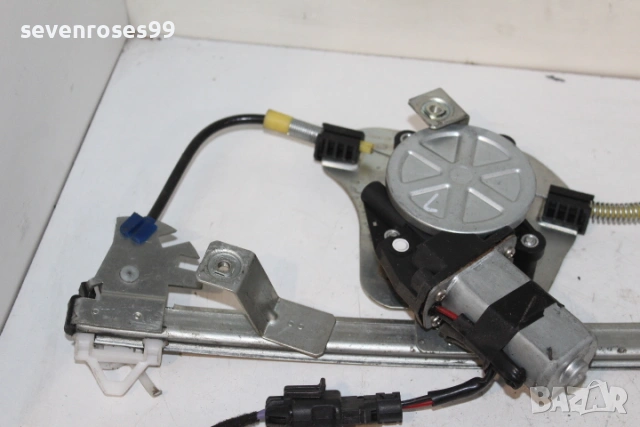 Машинка стъкло електрическа лява Фиат Пунто 2 2001 1.2i 60 Fiat Punto 2  2/3врати, снимка 2 - Части - 53504324