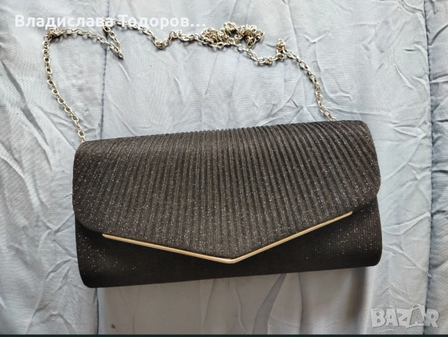 Елегантна черна бална рокля в комплект с официална чанта, снимка 4 - Рокли - 54231182