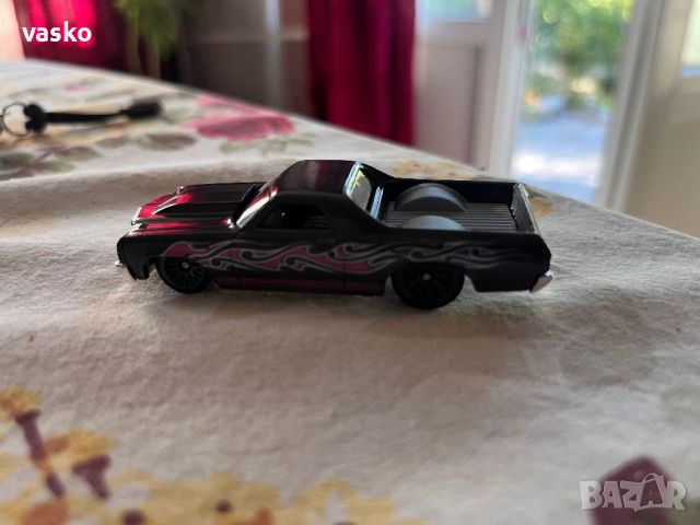 Hotwheels нов, снимка 1 - Колекции - 46530809