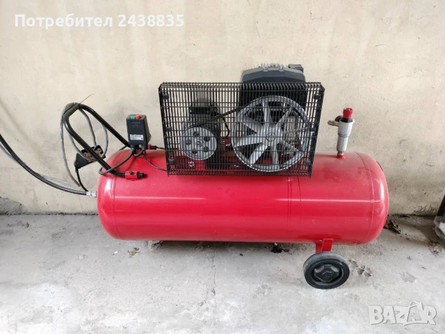 Дава под наем ГАРАЖ , снимка 9 - Гаражи и паркоместа - 50817671