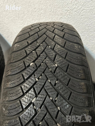 Зимни гуми 215 65 16, снимка 4 - Гуми и джанти - 52401144