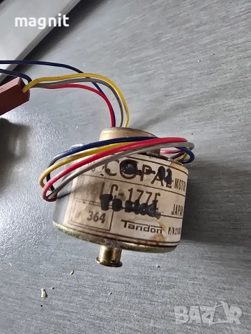 Японски стъпков двигател COPAL LC-177E