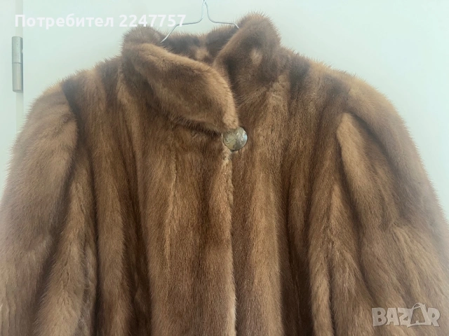 Палто от Норка, снимка 2 - Палта, манта - 53813244