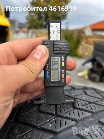 Гуми зимни Pirelli 215/65R17, снимка 9 - Гуми и джанти - 52045284