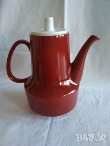 Продавам порцеланов чайник, снимка 2 - Сервизи - 53702394