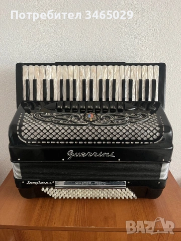Акордеон Guerrini Symphony 120 баса