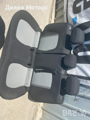 Седалки салон за Hyundai I10 1.0 MPI, 67 кс., 5 ск., двигател G3LD, 2023, Хюндай И10, 1.0 МПИ, 67 кс, снимка 3 - Части - 50934990