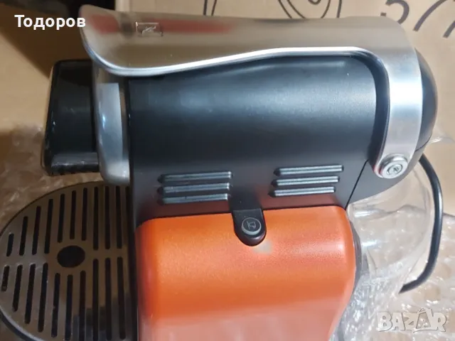 Magimix Nespreso M100 Auto кафемашина с капсули, снимка 5 - Кафемашини - 48386217