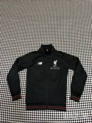 Liverpool x New Balance мъжко тренировъчно горнище тип Soft Shell размер С , снимка 1 - Якета - 47195792