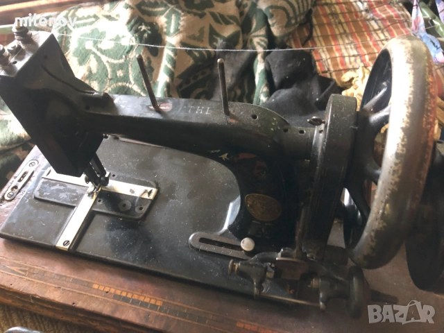 Шевна машина стари zenith, снимка 3 - Антикварни и старинни предмети - 51624355