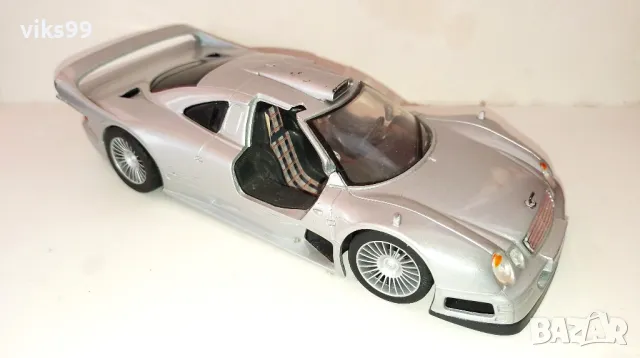 Mercedes Benz CLK-GTR Street Version MAISTO 1:26, снимка 5 - Колекции - 49258430