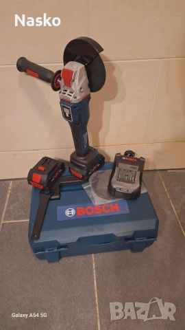 здравейте продавам чисто нов Ъглошлайф Bosch 125mm. 18w, снимка 3 - Други инструменти - 52666423