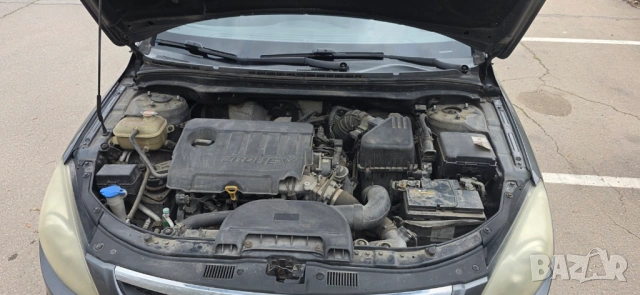 Hyundai i30 1.6 CRDI, 90hp, снимка 8 - Автомобили и джипове - 54255943