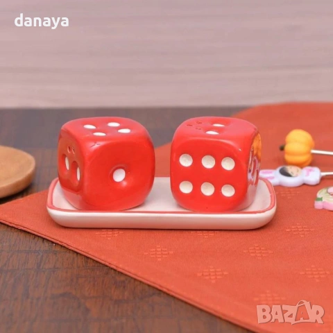 6283 Керамични солнички Зарчета с поставка – комплект за сол и пипер, снимка 3 - Аксесоари за кухня - 53208230