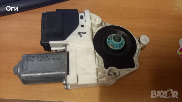 Електромотор стъклоподемник ляв за Сеат Ибиза и Кордоба 01-07г. 986031-103 / 6L2959 802 А, снимка 2 - Части - 53394439