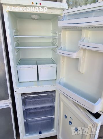 Хладилник с фризер , снимка 1 - Хладилници - 45999135
