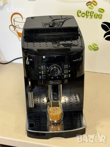 Кафемашина кафе автомат delonghi magnifica S с гаранция, снимка 5 - Кафемашини - 53941666
