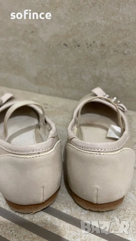 Златни пантофки с панделка и кристали за момиче Майорал/Mayoral  в златисто , снимка 2 - Детски пантофи - 53081999