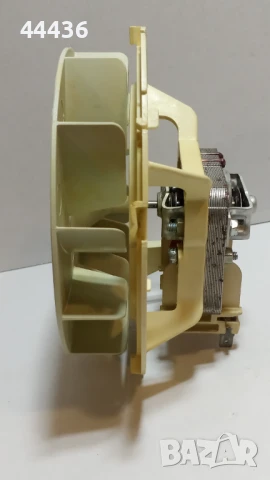 Вентилатор от фурна за горен монтаж - 22 W - пластмасов, снимка 9 - Печки, фурни - 50578876