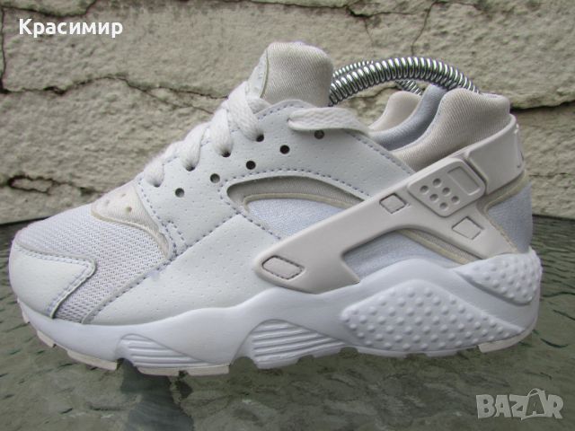 Детски маратонки Nike Huarache Run, снимка 1 - Детски маратонки - 46399526