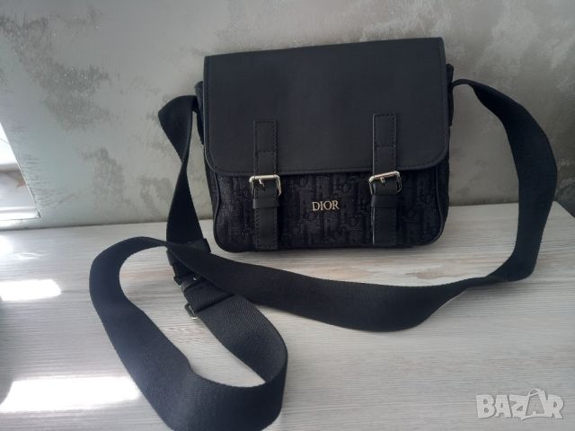 Dior - малка чанта, снимка 1 - Чанти - 46123967