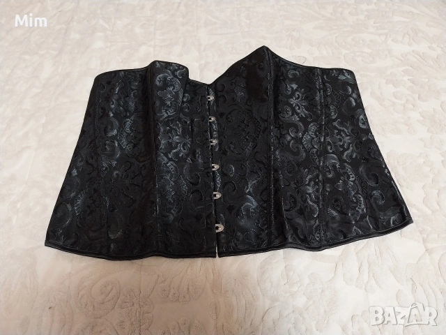 4XL Черен сатенен корсет , снимка 13 - Корсети, бюстиета, топове - 53662341
