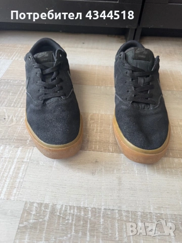 Обувки Nike SB charge , снимка 3 - Кецове - 53711296