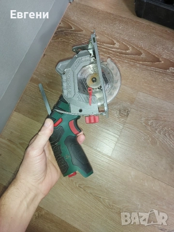 ръчен циркуляр parkside 12v, снимка 2 - Други инструменти - 53520494