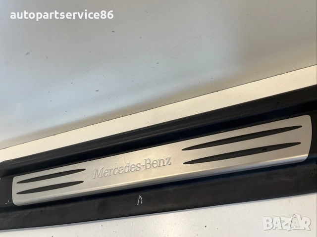 Лайсна за праг за предна лява врата за Mercedes Slk R171 200K (2005) 1716800135, снимка 2 - Части - 53982724