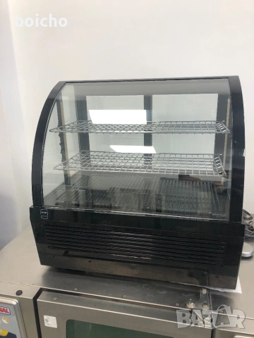 Настолна витрина Merto professional 