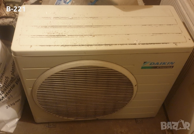 Продавам на части климатик Daikin FTX35 J3V1B, снимка 3 - Климатици - 52284109