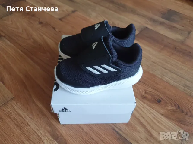 Бебешки маратонки ADIDAS 22ри номер, снимка 4 - Детски маратонки - 46979962