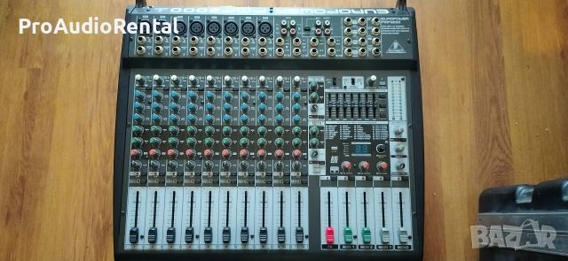 Миксер Behringer pmp 3000 2x600W 