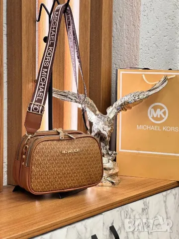 дамски чанти michael kors , снимка 1 - Чанти - 46939890