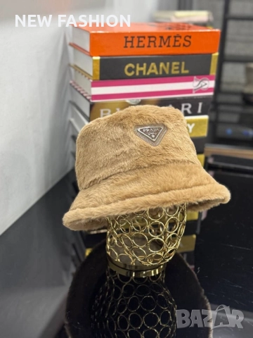 Дамски Шапки ✨ Prada , снимка 3 - Шапки - 52183531