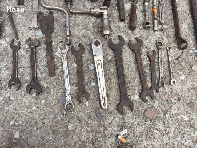 Лот инструменти / Цената е за всичко , снимка 6 - Ключове - 54104612
