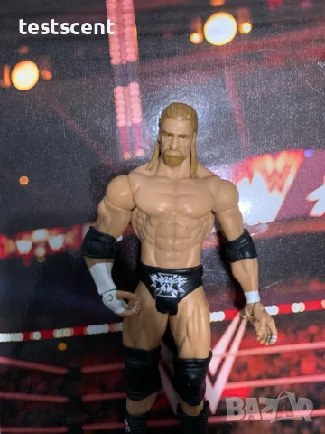 Екшън фигура WWE Triple H Трите Хикса Mattel basic Series играчка figure HHH, снимка 2 - Колекции - 49552970