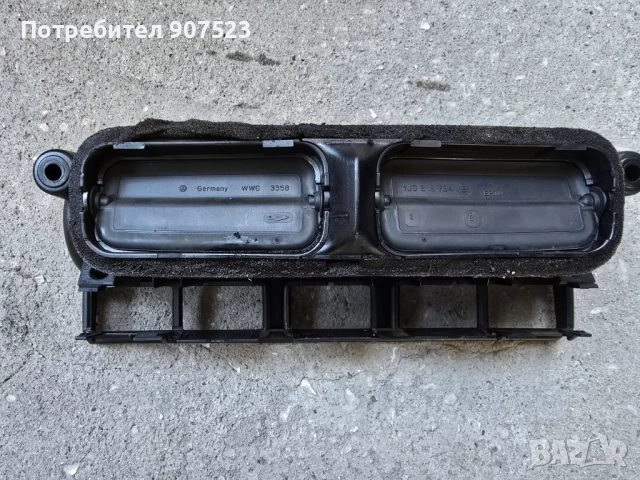 Духалки парно средна конзола табло за Голф 4, Бора, VW Golf 4, Bora, снимка 2 - Аксесоари и консумативи - 51514411