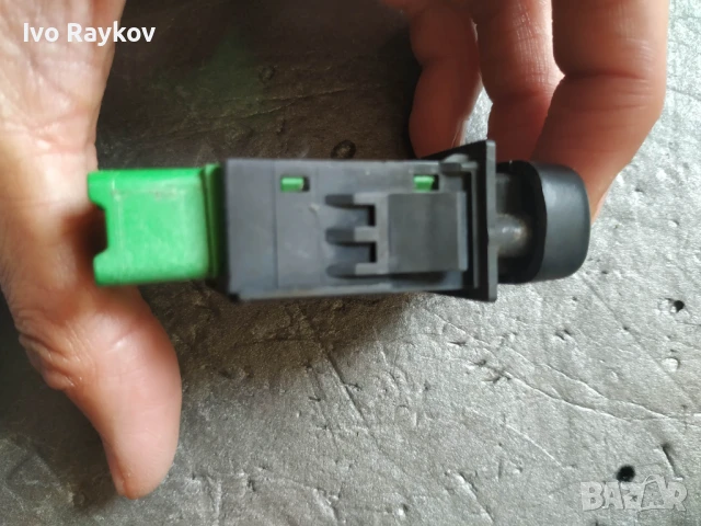 Бутон отопление задно стъкло Suzuki Ignis 2002, снимка 4 - Части - 51052613