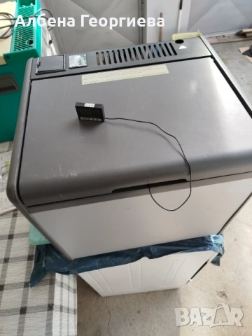 Хладилник FUN Camp KB7147A- 12/220 V- gaz, снимка 12 - Хладилници - 53712759