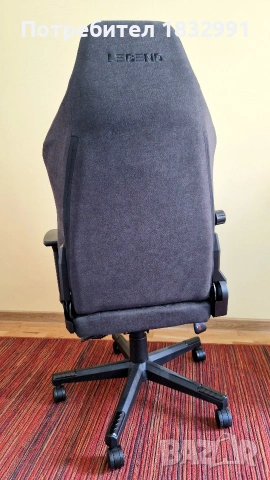 Офис/геймърски стол, снимка 5 - Столове - 53767664