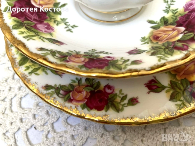 ROYAL ALBERT красив троен сет за чай или дълго кафе от костен порцелан от Англия, снимка 10 - Антикварни и старинни предмети - 52957779