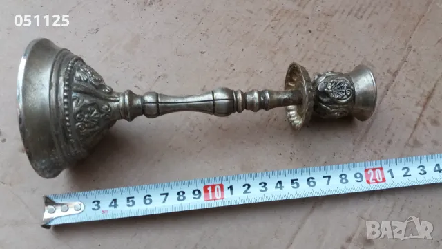 масивен дебело посребрен свещник , снимка 10 - Антикварни и старинни предмети - 49674688