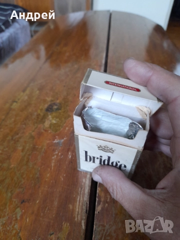 Кутия от цигари Bridge, снимка 6 - Колекции - 52940022
